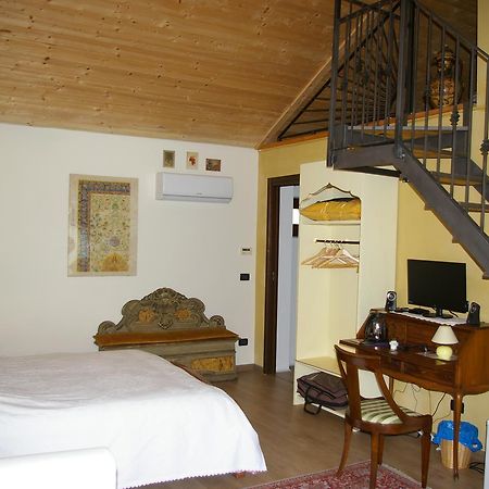 Cantarana Cascina Caldera旅馆 外观 照片