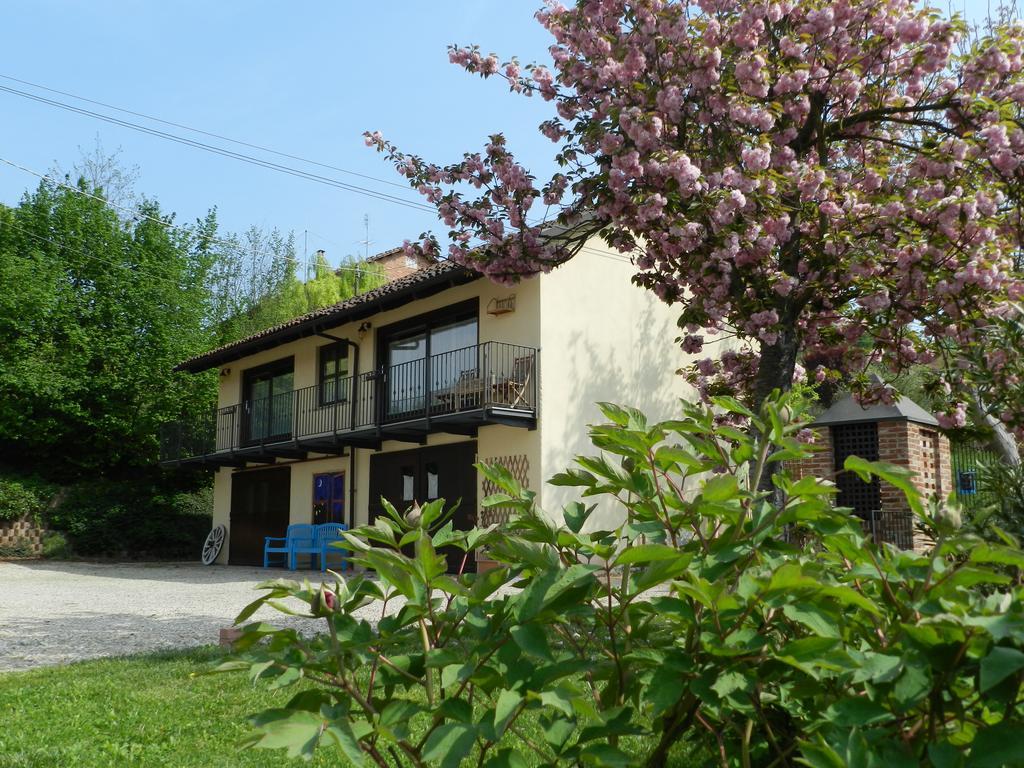 Cantarana Cascina Caldera旅馆 外观 照片